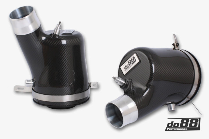 Porsche 911 Carrera (992) Induction system, OE size/66mm outlet