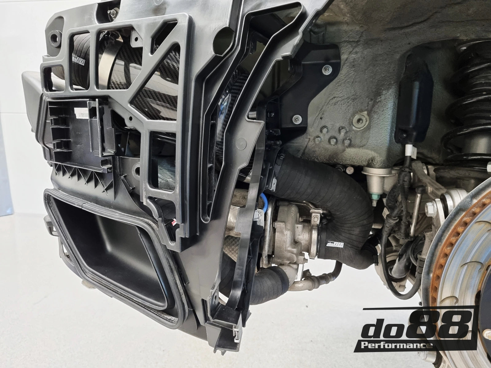 Porsche 911 Carrera (992) Turbo inlet hoses, OE/do88 66mm airbox